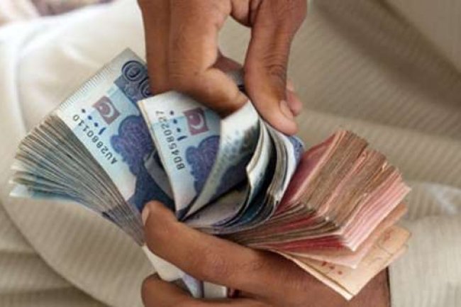 Wait-and-see For Pakistani Rupee: Will It Touch 40 Vs Dirham?