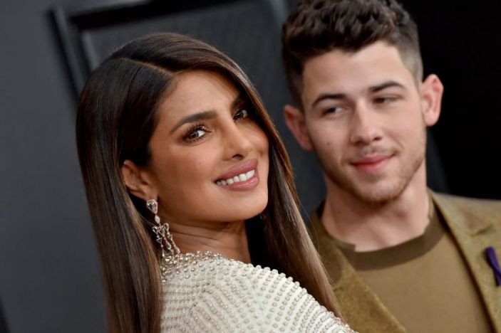 Priyanka Chopra lambastes reporter Peter Ford for questioning her and Nick's Oscars 'qualifications'