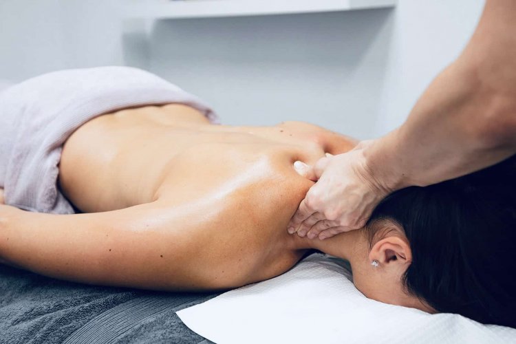 How Deep Tissue Massage in Dubai Can Improve Your Health and Fitness